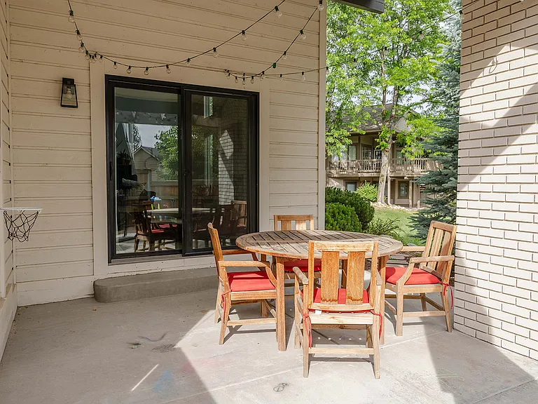 5630 Hummel Ln — Photo 9