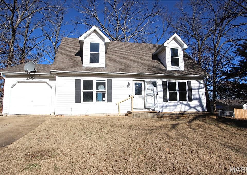 1st image of 3984 Zell Cir