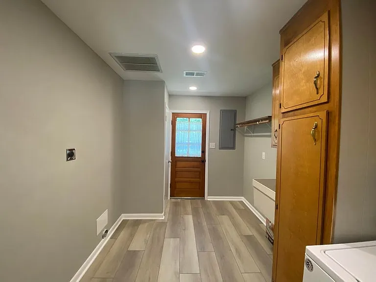 400 Argyle Ct — Photo 18