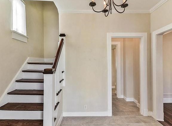 Inviting entry foyer