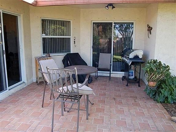 3rd image of 5383 SW 11th St