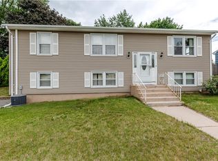 1 Laurie Ave, Coventry, RI 02816
