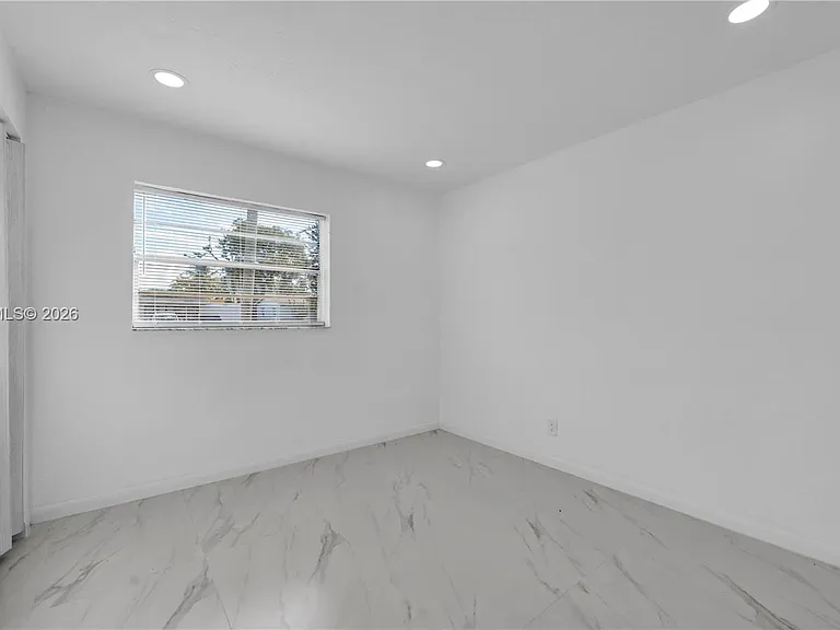 4285 SW 48th Ct — Photo 15