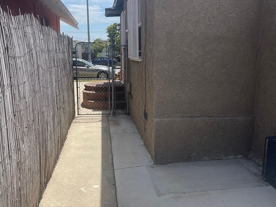 2nd image of 1905 W 222nd St #5