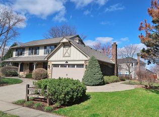 610 Hudson Ct, Elk Grove Village, IL 60007