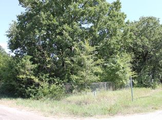 200 Pecos Dr, Mabank, TX 75156