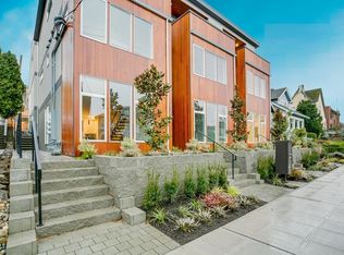 2356C Franklin Ave E, Seattle, WA 98102