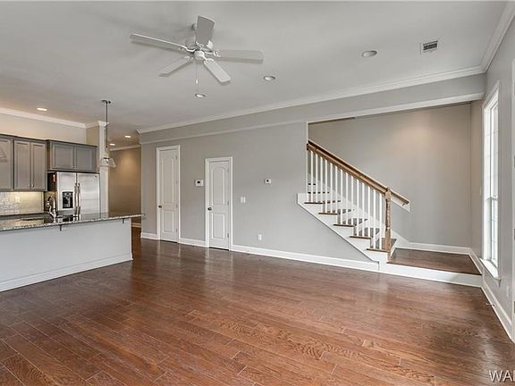 4th image of 1401 Pinnacle Park Ln APT 703