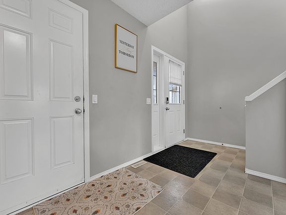 5th image of 331 Silver Berry Rd NW