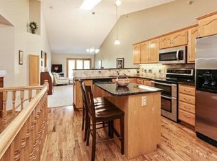 5570 Nathan Ln N, Minneapolis, MN 55442