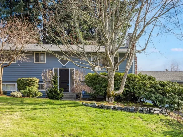 4501 69th Avenue W, University Place, WA 98466