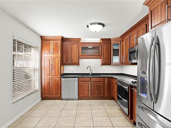 4th image of 2023 Braxton St