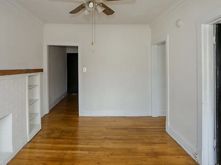 4844-46 N. Rockwell / 2604-12 W. Gunnison — Photo 34