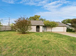 8900 Briardale Dr, Austin, TX 78758