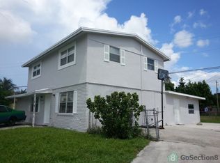 5886 Bimini Cir W, West Palm Beach, FL 33407