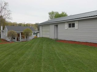 6579 Sawmill Rd, Harrison, MI 48625