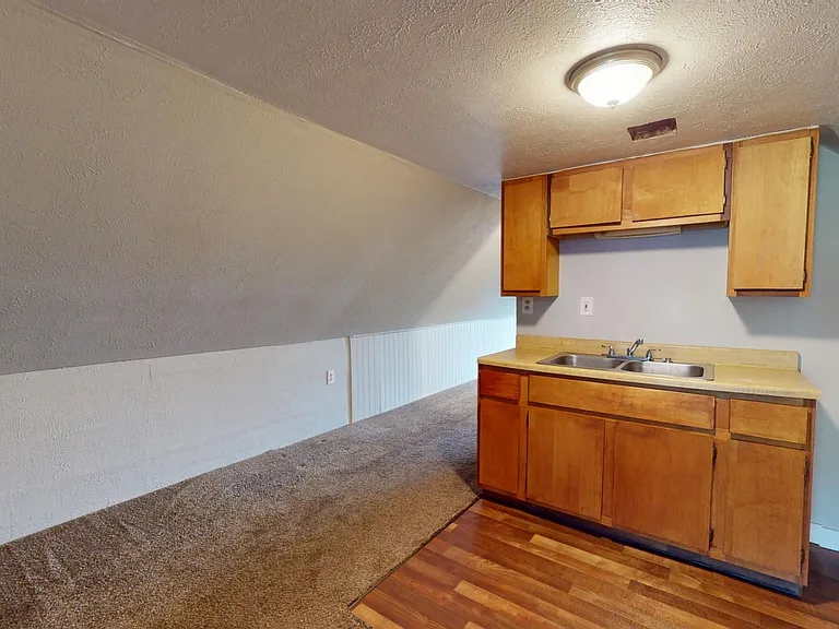 3339 W 84th St — Photo 21