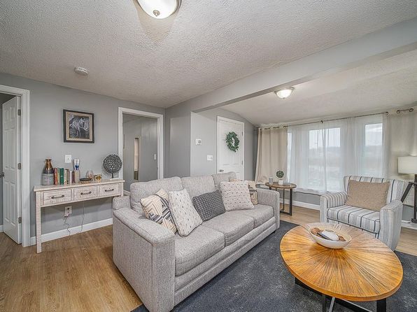 warwick-rhode-island-65962312 picture