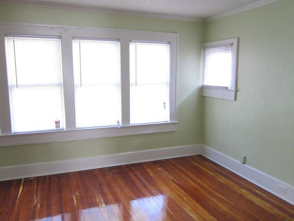 2nd image of 330 Grove St N
