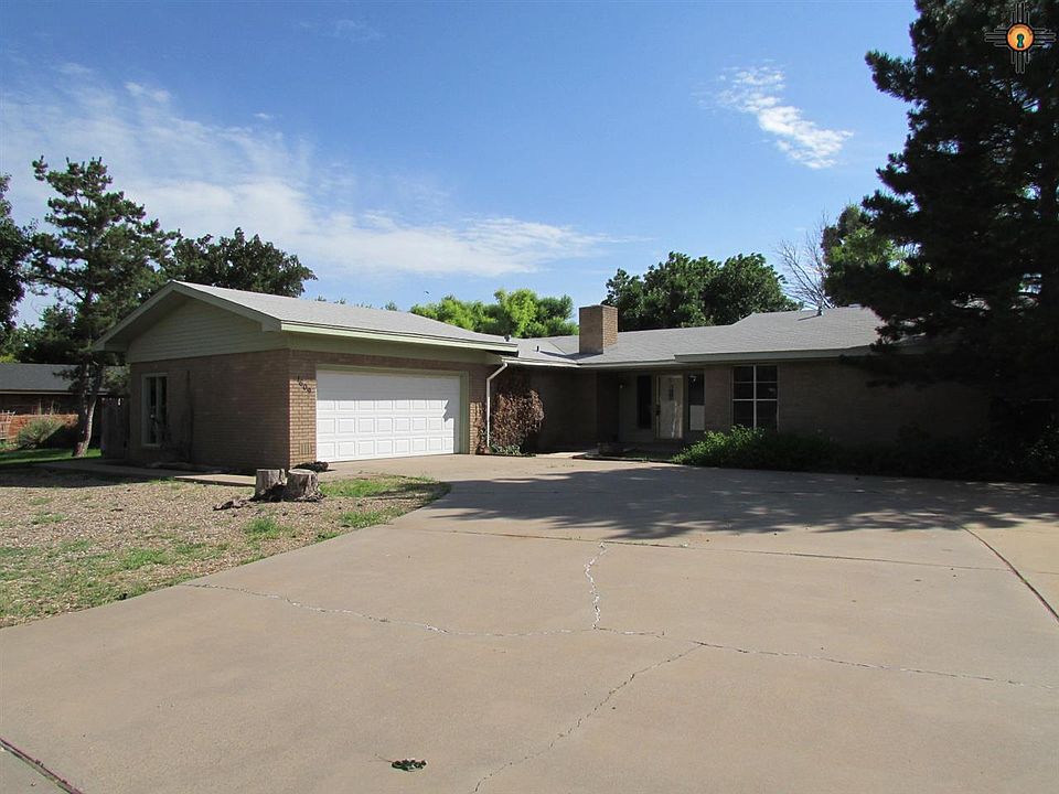 1st image of 1609 Claremont Ter