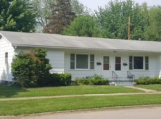 222-224 W Wellington St, Waterloo, IA 50701