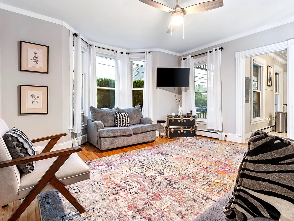 2 Sargent St #1