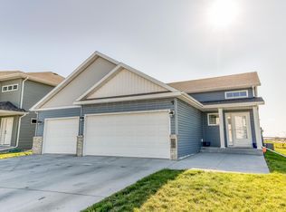 7309 21st St S, Fargo, ND