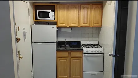 Rented by The Elhanani Group, Inc