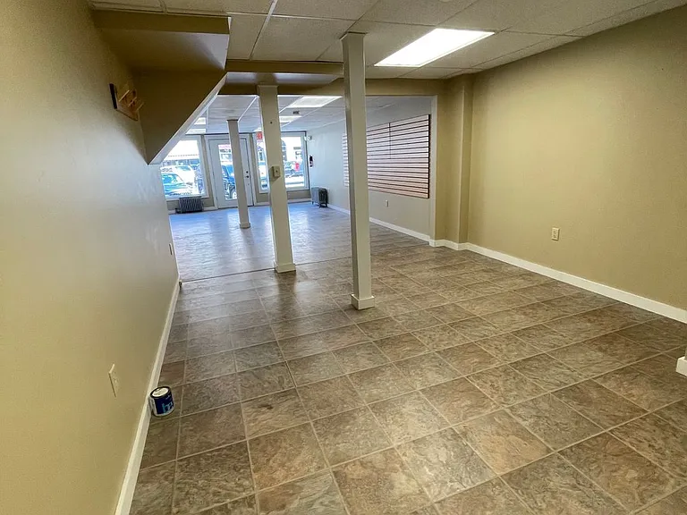 419 Central St — Photo 8