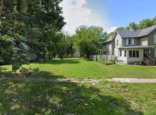 2008 N Court St, Rockford, IL 61103