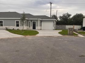 621 E Nassau Ave, McAllen, TX