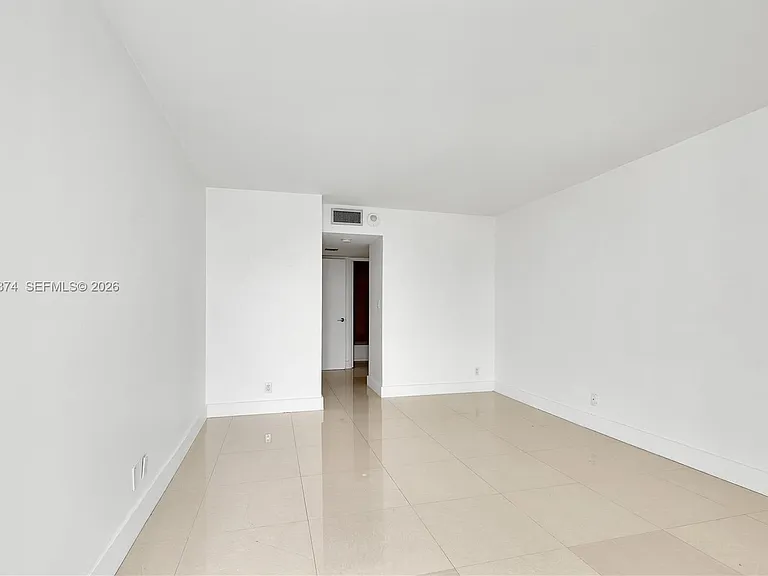 100 Bayview Dr #1002 — Photo 22
