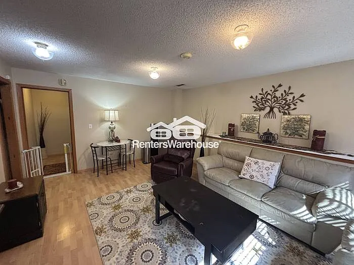 15536 Garfield Cir — Photo 6