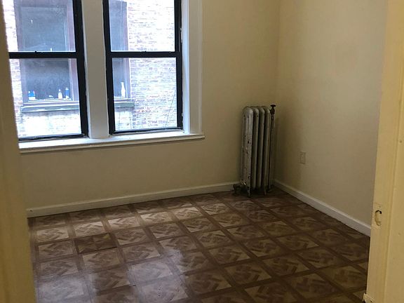 2nd image of 482 Summer Ave APT 207