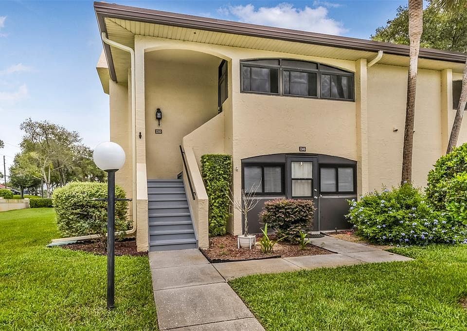 1st image of 2350 Forest Dr #2350