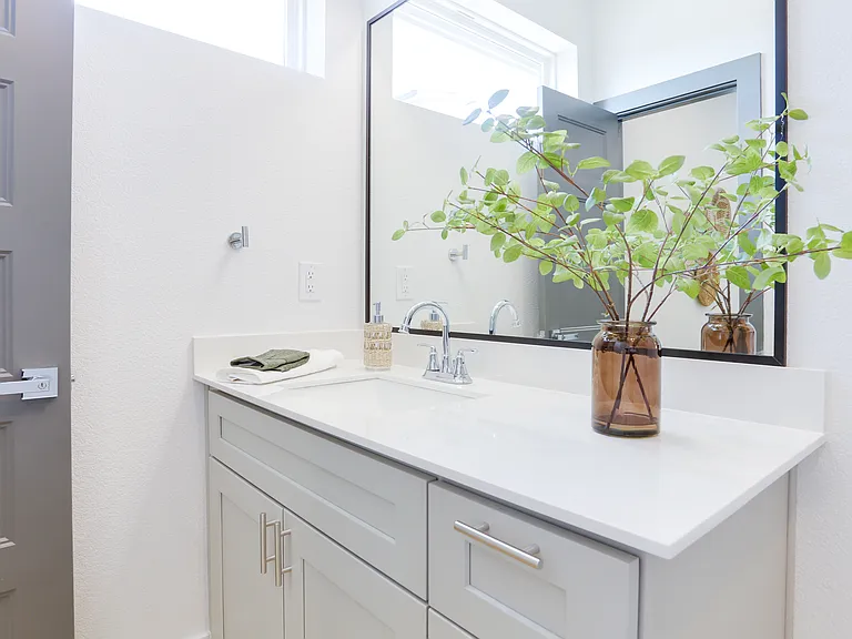2805 Weisenberger St #503 — Photo 15