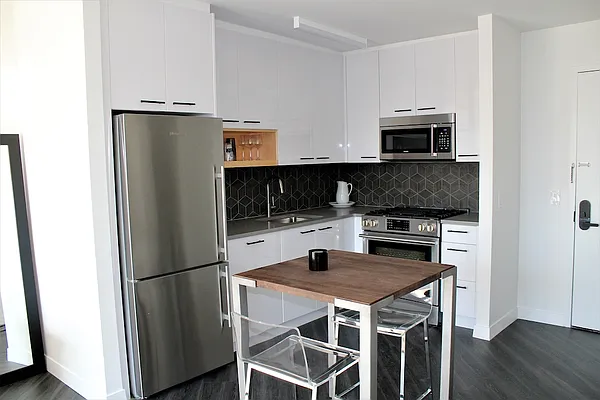 Rented by The Dermot Realty Management Company | media 12