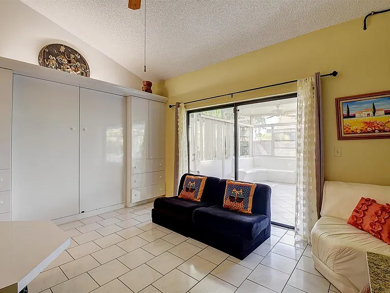 9565 El Clair Ranch Rd — Photo 14