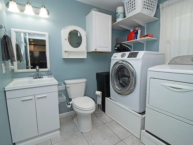 3935 Donnelly Dr NW — Photo 24