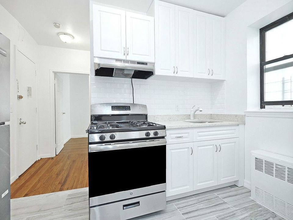 1st image of 451 E 116th St APT 11