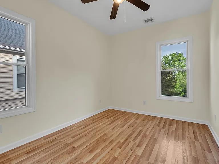 310 Summer St — Photo 17
