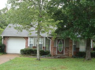 2019 Fox Cv W, Jackson, MS 39272