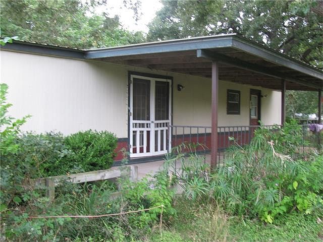 1st image of 127 Lucy Ln