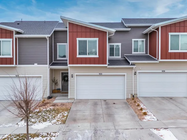 933 W Lucky Clover Dr, Saratoga Springs, UT 84045