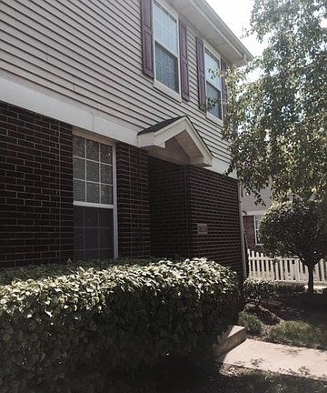 3rd image of 18538 Dearborn Ct