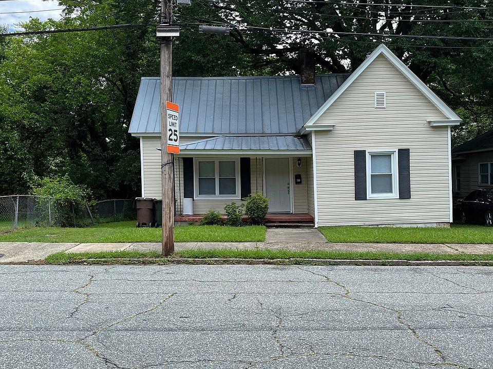 1st image of 821 Silver Ave