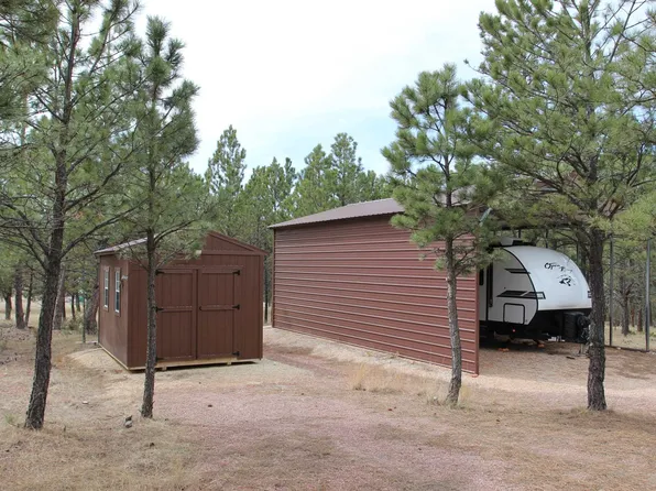 11878 Calamity Jane Dr, Hot Springs, SD 57747