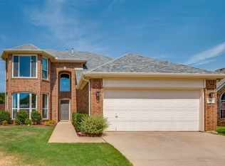 7901 Spring Run, North Richland Hills, TX 76182
