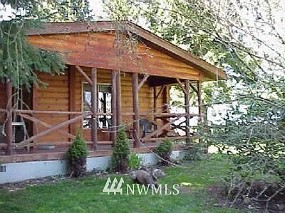 21717 146th Street E photo 1