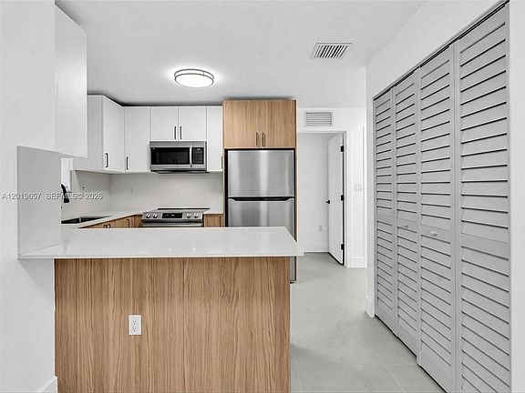 5th image of 1840 NW 63rd St